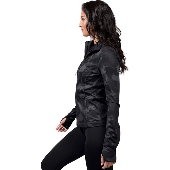 NWT Yogalicious Lightweight Full Zip Yoga Jacket - Picture 2 of 7